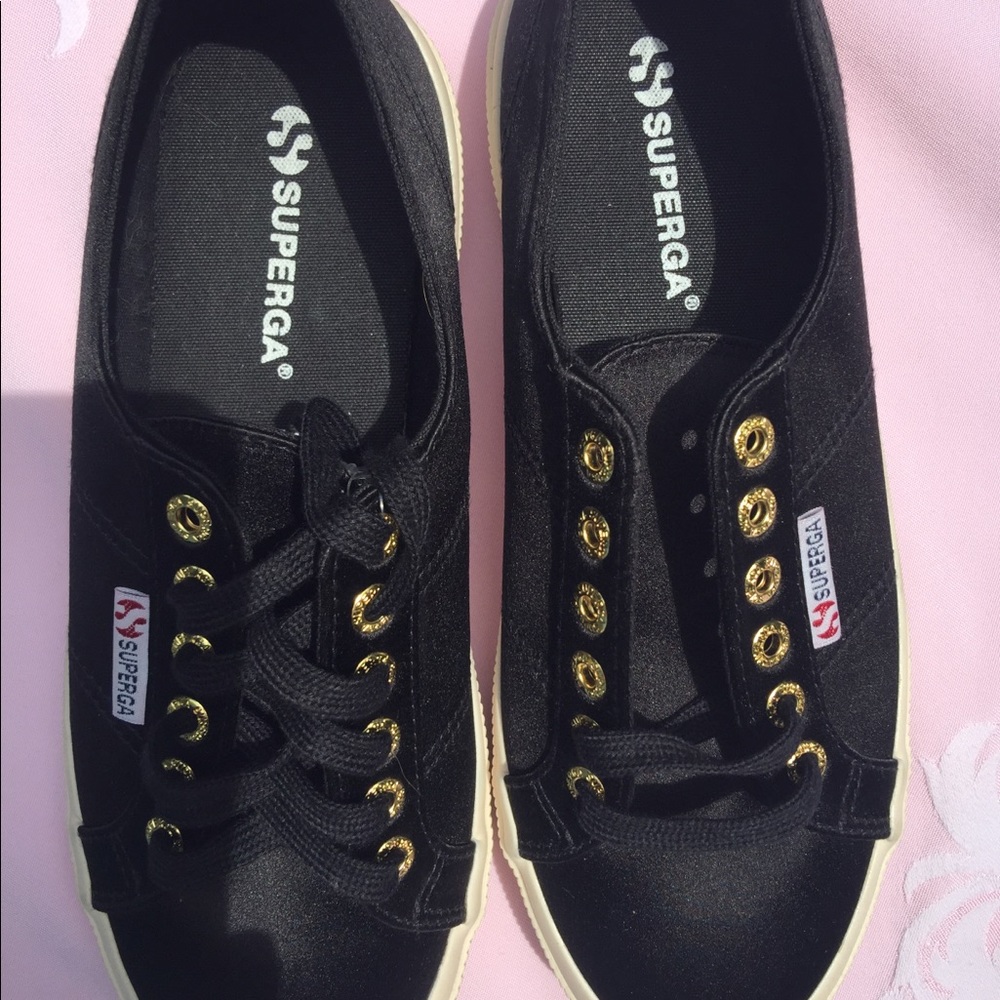 NWT SuperGa Black Gold 2750 Satin Size 8.5/39.5